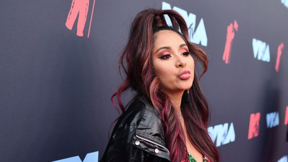 Snooki Claps Back at 'Duck Lips' Comment
