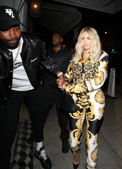 Tristan Thompson Khloe Kardashian Hold Hands While Going to Dinner