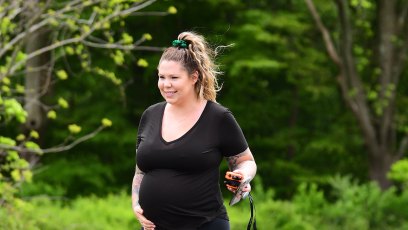 Pregnant Teen Mom 2 Star Kailyn Lowry Takes Dogs For a Walk