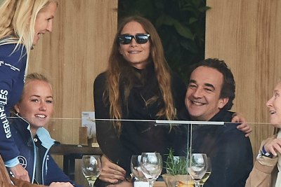 Mary Kate Olsen and Estranged Husband Olivier Sarkozy Laugh WHile She Sits on His Lap