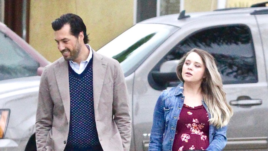 Pregnant Jinger Duggar Steps Out for Brunch With Jeremy Vuolo and Daughter Felicity