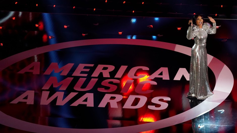 2020 AMAs: Must-See Moments With J. Lo, Justin Bieber and More