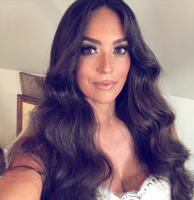 'Jersey Shore' Alum Sammi Giancola's Sultry Selfie Wows Snooki and Fiance Christian: 'Oh Damn'
