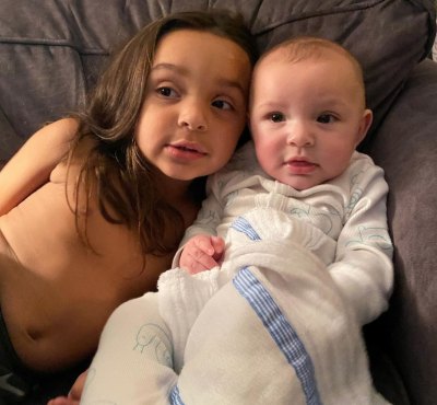 Kailyn Lowry Shares Photo Lookalike Brothers Lux Creed