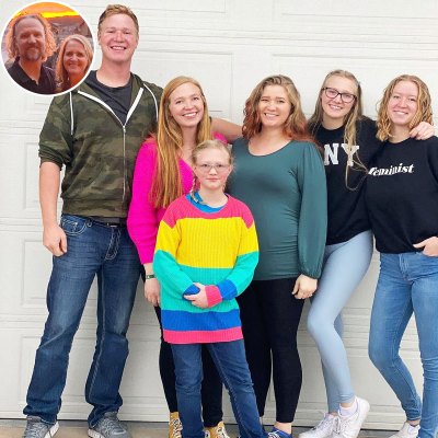 Sister Wives Star Christine Brown Shares Rare Photo With All 6 Her Kody Kids