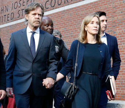 William H Macy and Felicity Huffman Leaving Court Netflix Operation Varsity Blues Everything You Need to Know About College Scandal-Inspired Documentary