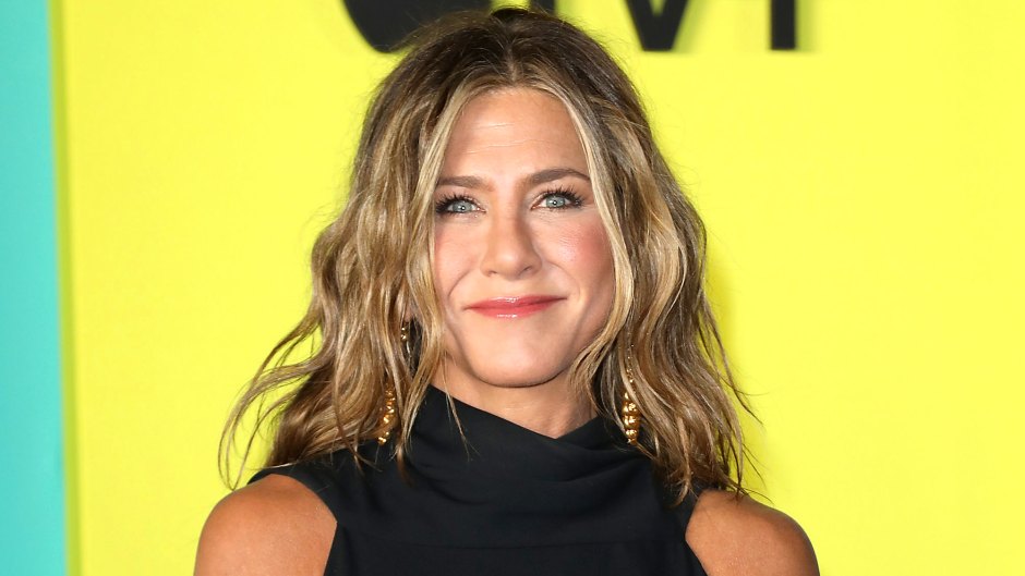 Jennifer Aniston Reveals If She Would Try Dating Apps to Find a New Relationship