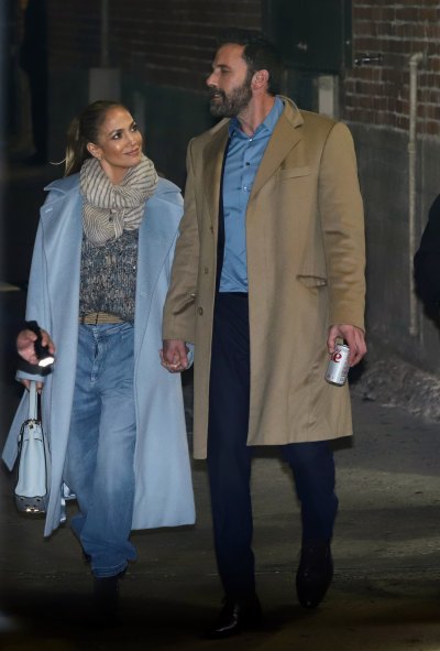 Jennifer Lopez and Ben Affleck look happy