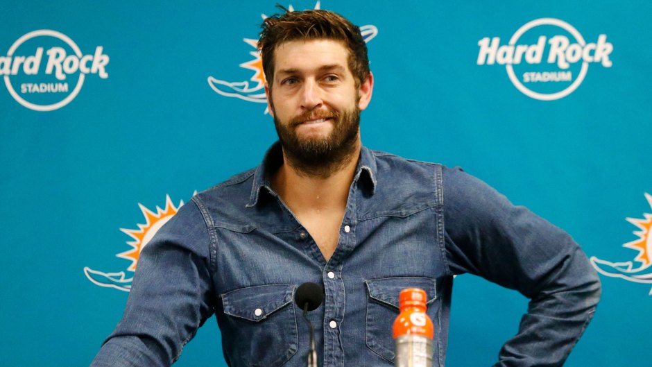 Jay Cutler 'Hooking Up' With Married Woman 'While They Were' on Vacation With Her Husband
