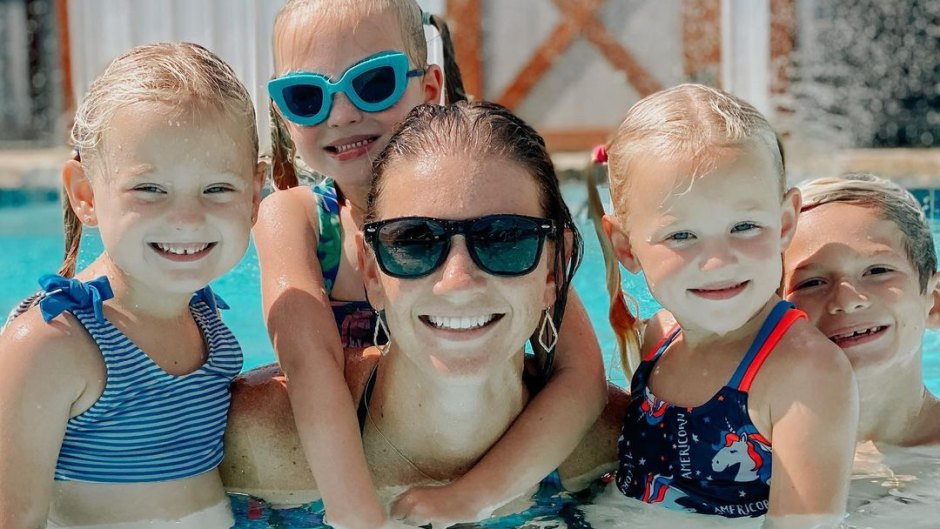 ‘OutDaughtered’ Star Danielle Busby’s Bikini Photos Are Quintessentially Sexy