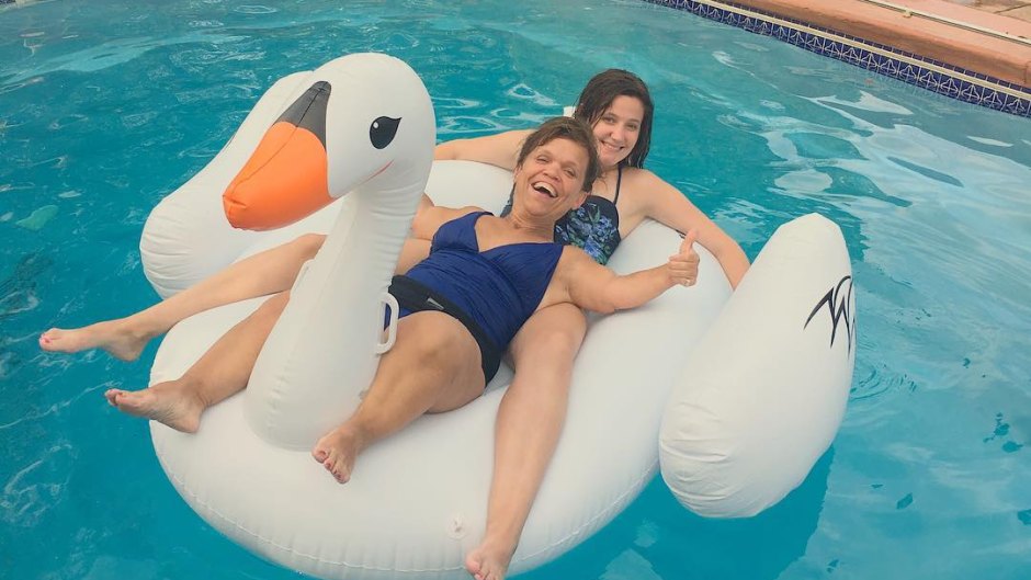Roloff Family Bathing Suit Photos: The ‘Little People, Big World’ Stars in Swimsuits