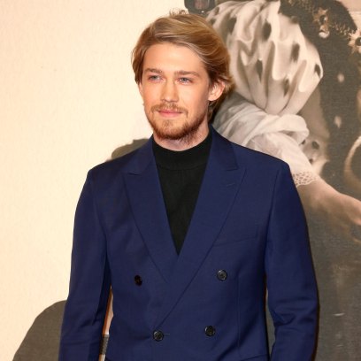 Rising Star! Find Out About Joe Alwyn’s Net Worth, Career and Relationship With Taylor Swift