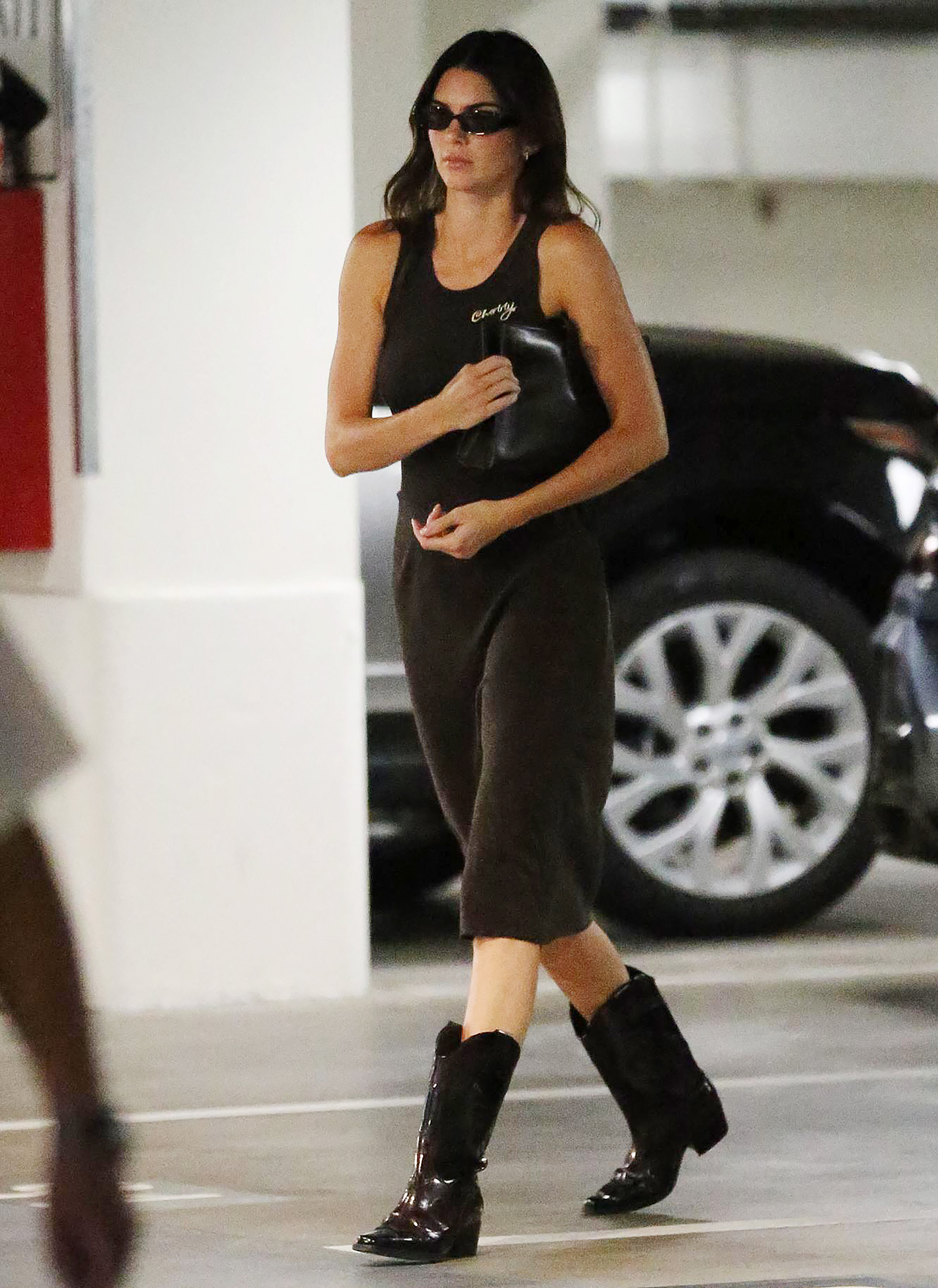 See Kendall Jenner's Chocolate Brown Skirt And Cowboy Boots, 41% OFF