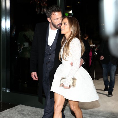 Jennifer Lopez’s Wedding Dress With Ben Affleck Is Stunning: See Gown Photos