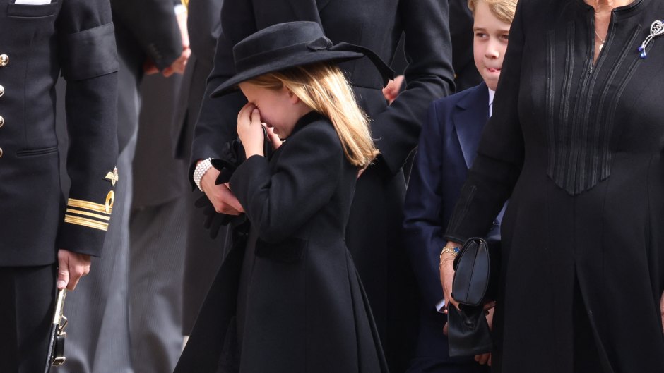 Kate Middleton Comforts Crying Princess Charlotte at Queen Elizabeth’s Funeral