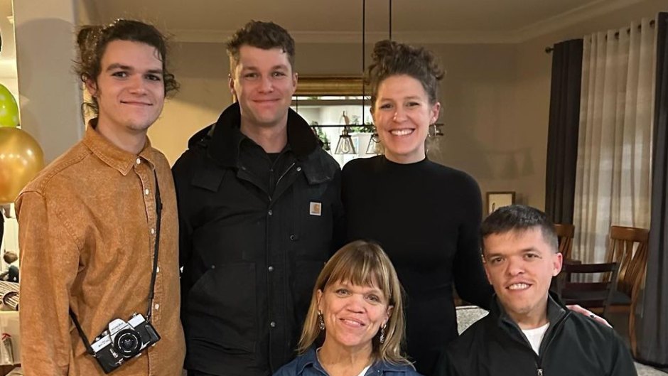 'LPBW': Molly Roloff Reunites With Family in Rare Photo