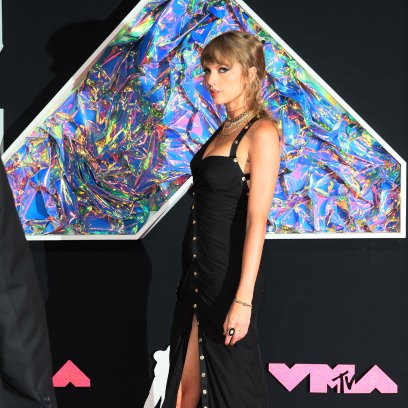 Taylor Swift Sits With Ice Spice at VMAs After Matty Healy Drama