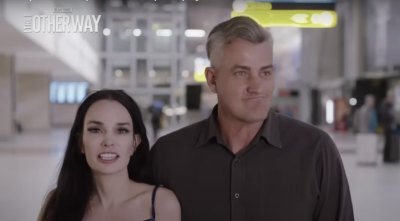 90 Day Fiance's Holly Suggests Wayne Moves to America Despite His Concern Over the Visa Process