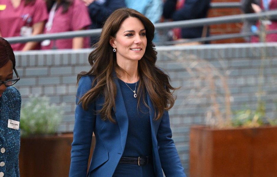 where is kate middleton after her abdominal surgery updates