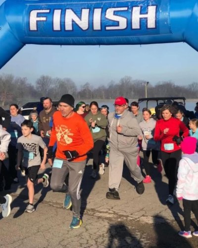 1000-Lb. Sister's Chris Combs Completes First 5K After Weight Loss