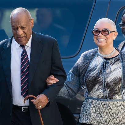 Bill Cosby's Wife Camille Seen in Public Without Wedding Ring