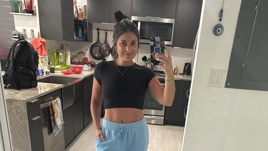 90 Day Fiance’s Loren Brovarnik Opened Up About Having Abdominal Diastasis: What Is the Condition?