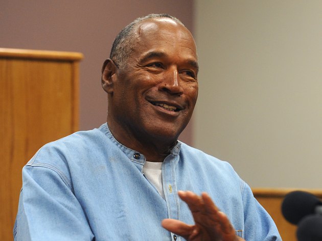 oj simpson smiles at song about nicoles murder video